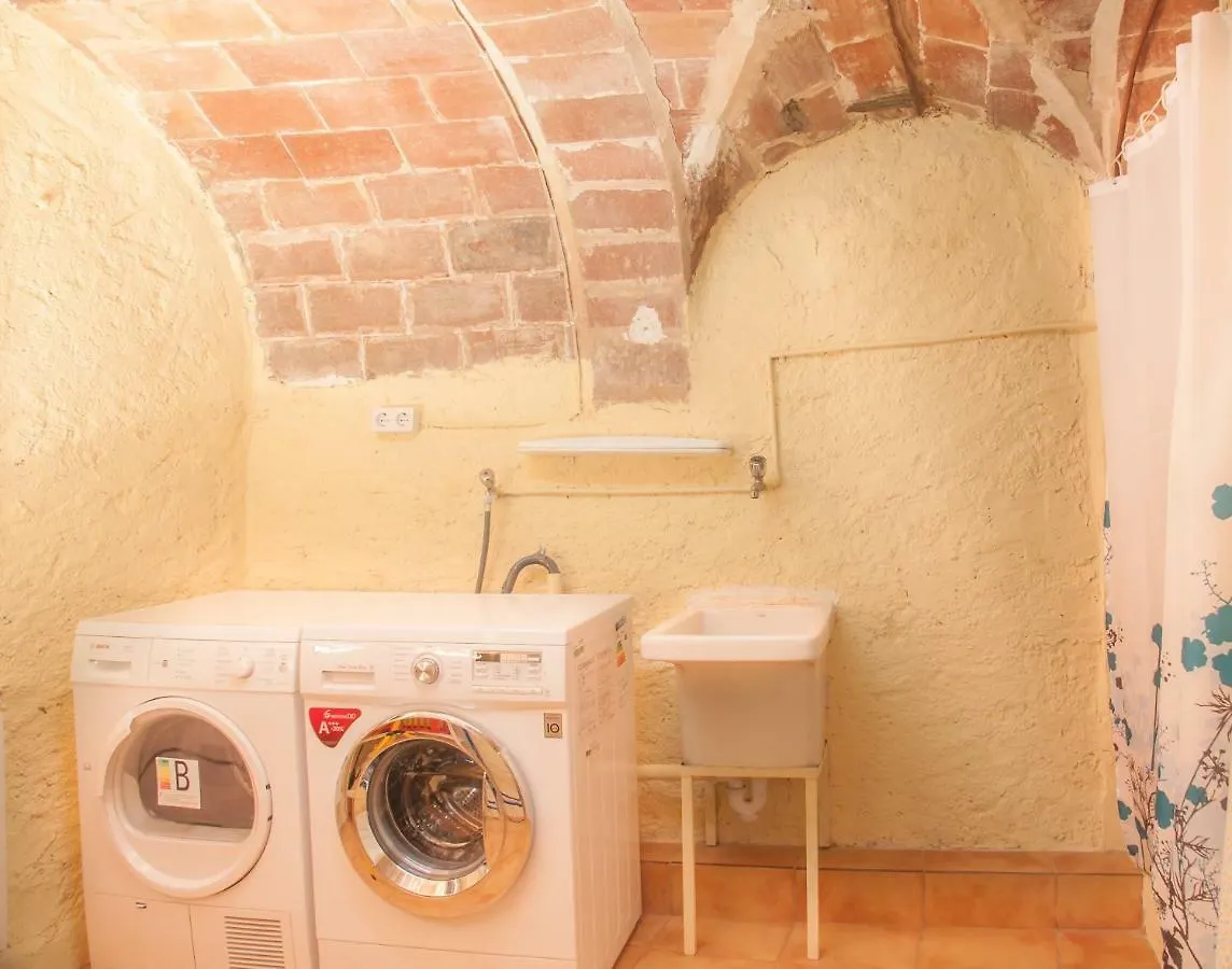 Cal Xaiet Guest House Llampaies Spain