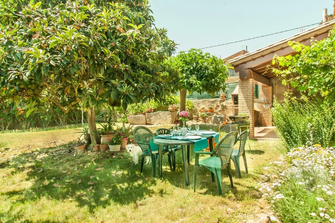 Cal Xaiet Guest House Llampaies Country house