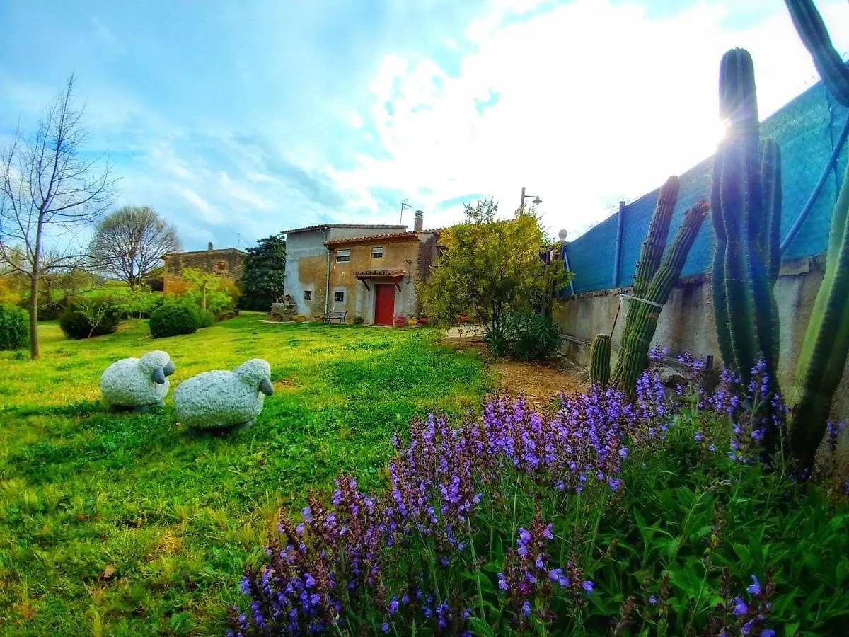 Cal Xaiet Guest House Llampaies Country house